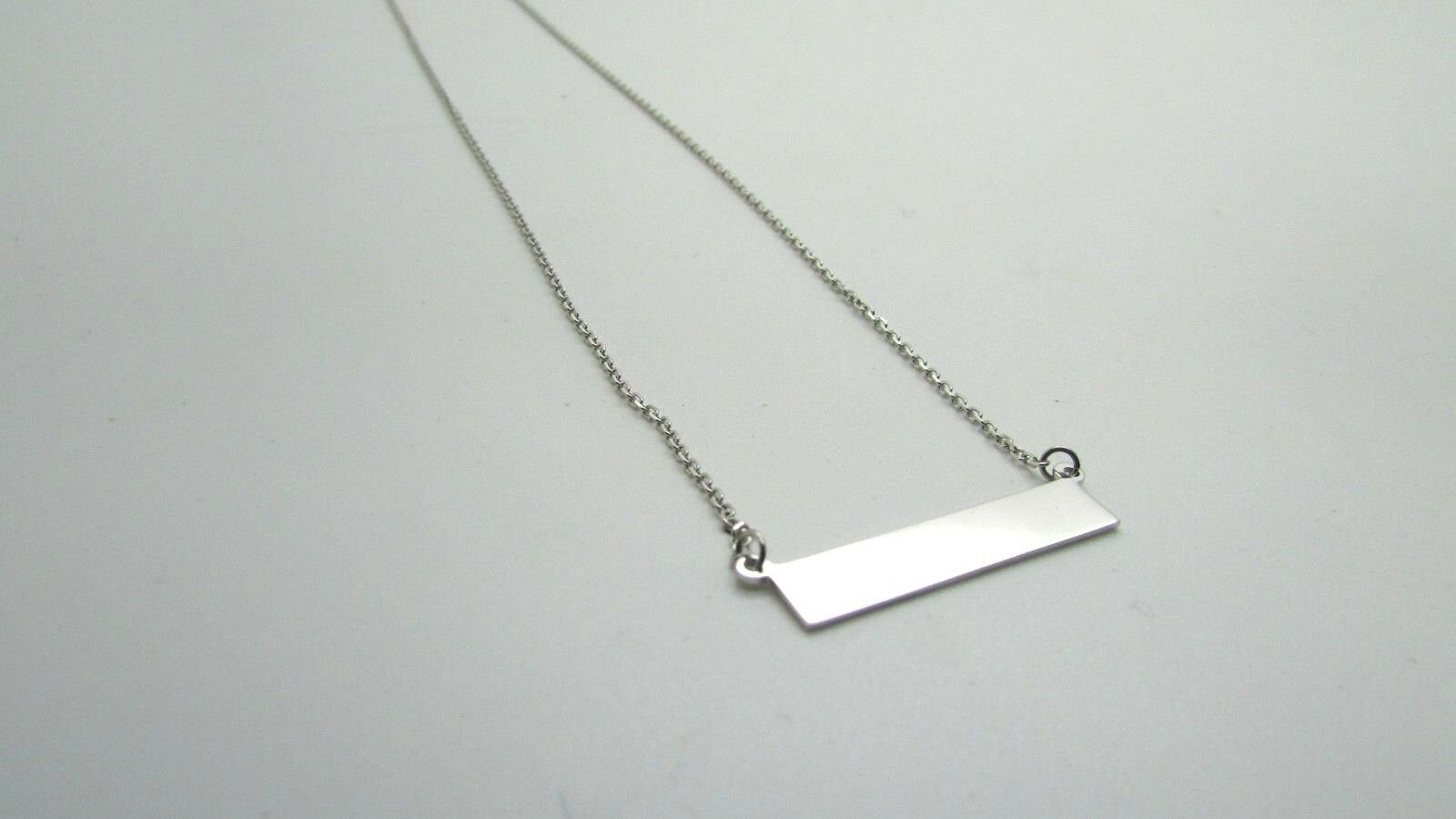 14K White Gold Short Horizontal Bar Pendant 16&quot; 3.1 Grams