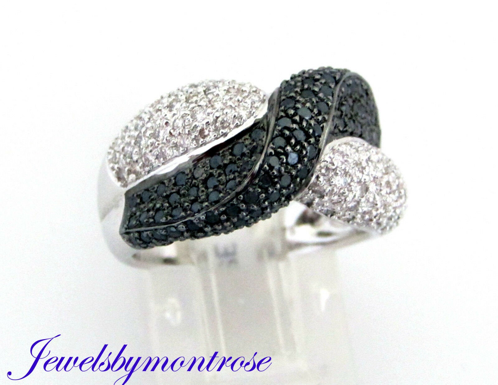 14K White Gold Ring With Round Diamonds And Black Diamonds 1.31 Cts Size 6.5