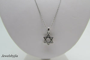 14K White Gold Pretty Star Of David Pendant With 6 Round Diamonds 0.08 Cts