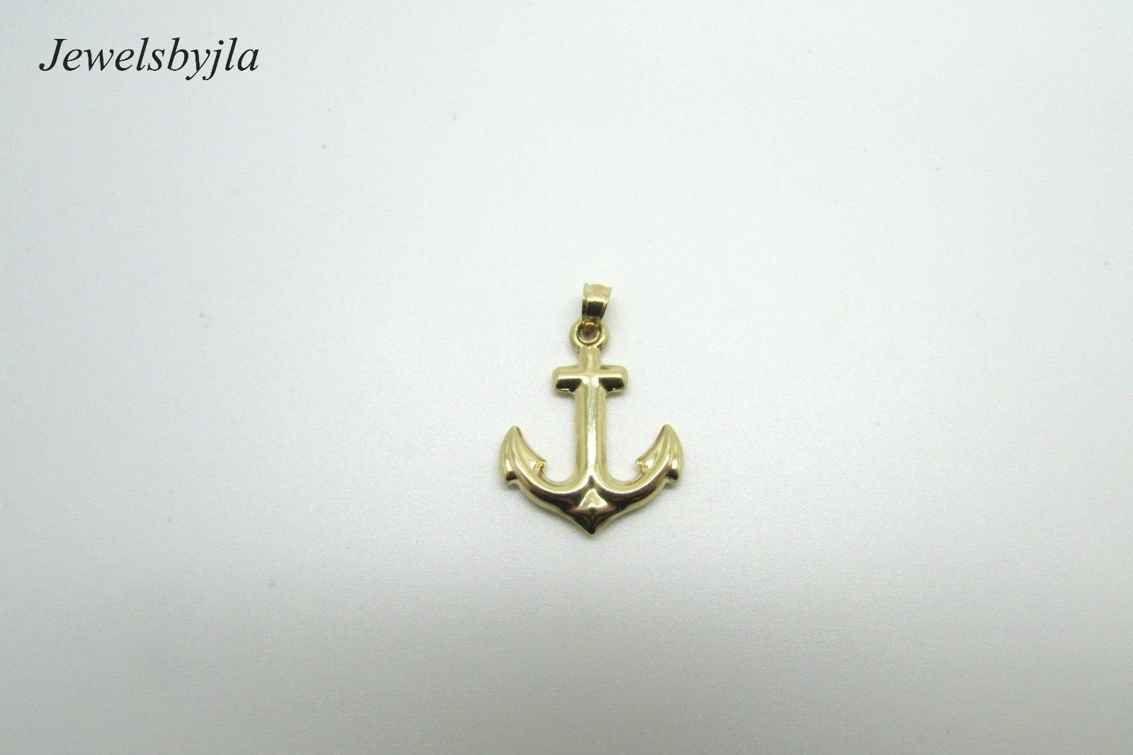 14K Pretty Yellow Gold Anchor Sailor Nautical Pendant 0.9 Grams