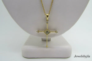 14K Pretty Yellow Gold Cross With Round And Princess Cut Diamonds 0.22 Cts