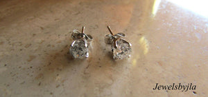 14K Pretty White Gold Clean Round Diamond Stud Earrings .85 Points G Si2