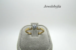 14K Yellow Gold Pretty Heart Shaped Diamond Engagement Ring 0.36Cts Size 6