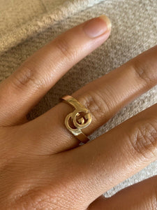 14K Pretty Yellow Gold Thick Ring Band With Letter G Stacked Size 6.5 4.5Grams