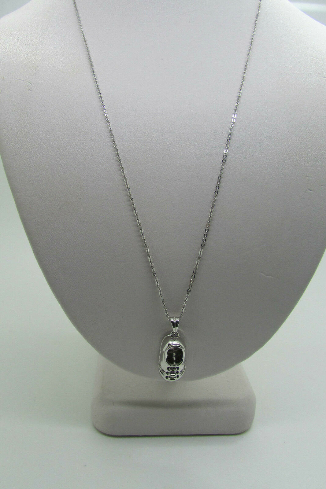 14K Pretty White Gold Shoe Pendant With Laces And Round Diamonds .02 Cts