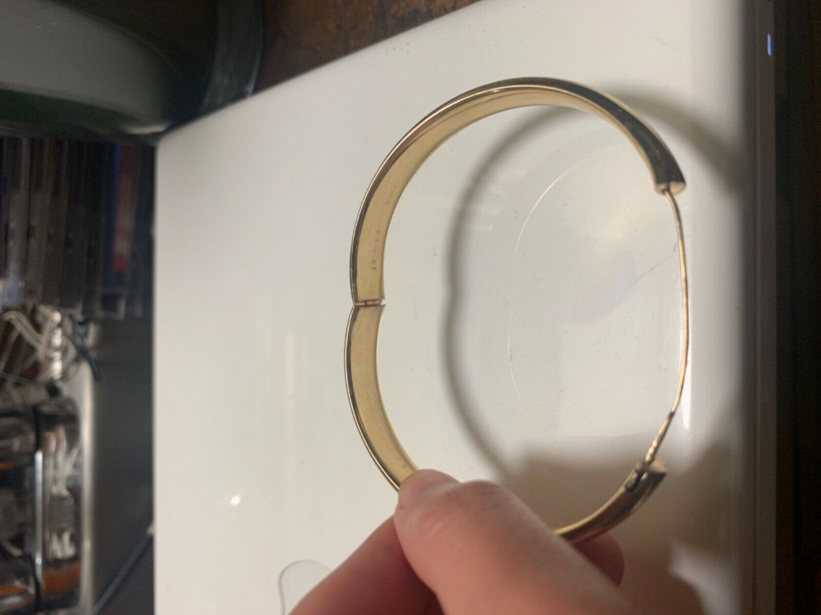 14K Yellow Gold Ladies Thick Pretty Bangle Bracelet 13.8 Grams