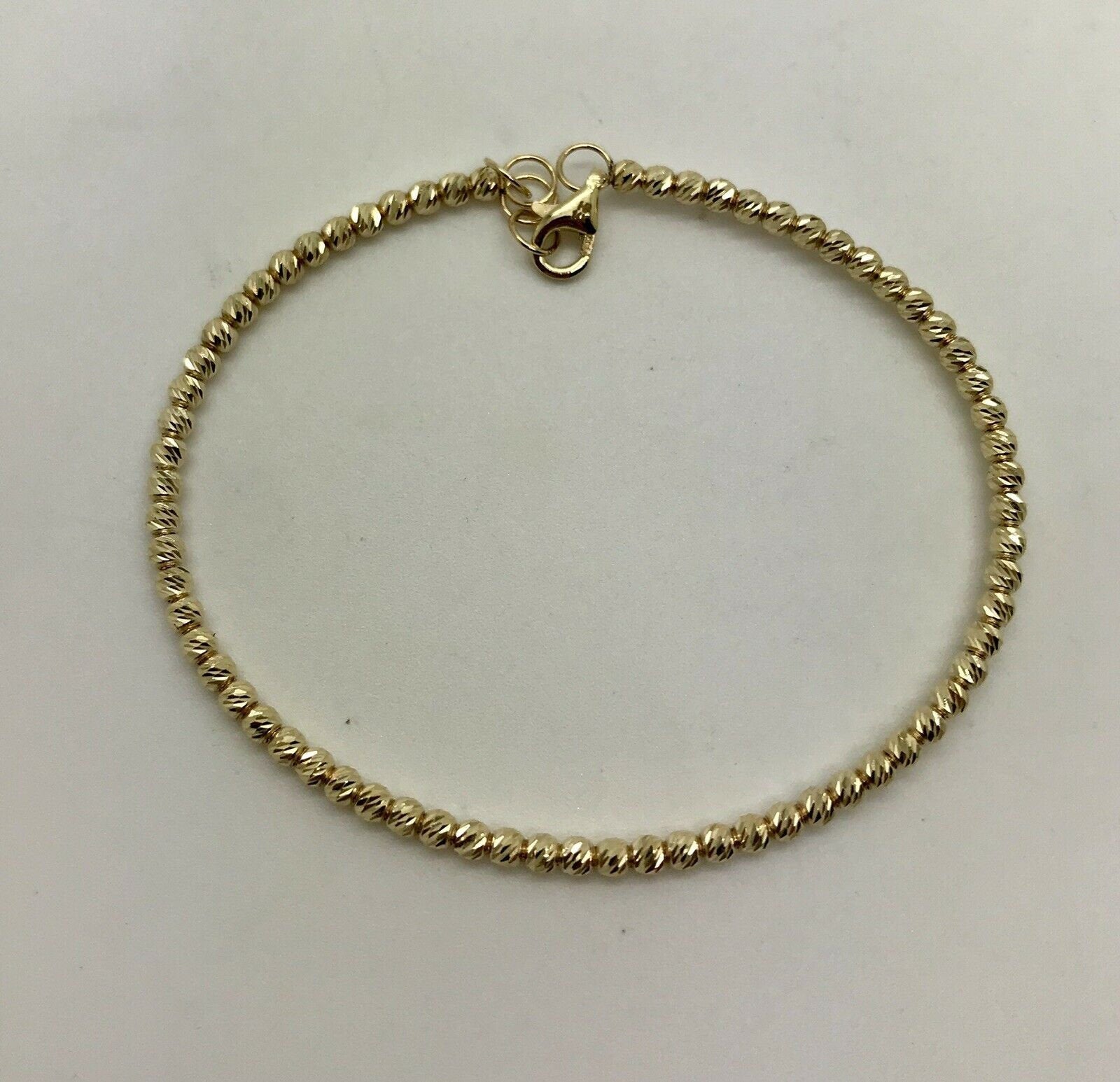 14K Pretty Yellow Gold High Polished Ball Bangle 4.5 Grams