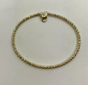 14K Pretty Yellow Gold High Polished Ball Bangle 4.5 Grams