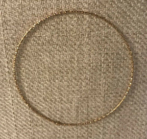 14K Pretty Yellow Gold High Polished Diamond Cut Thin Bangle 2 Grams