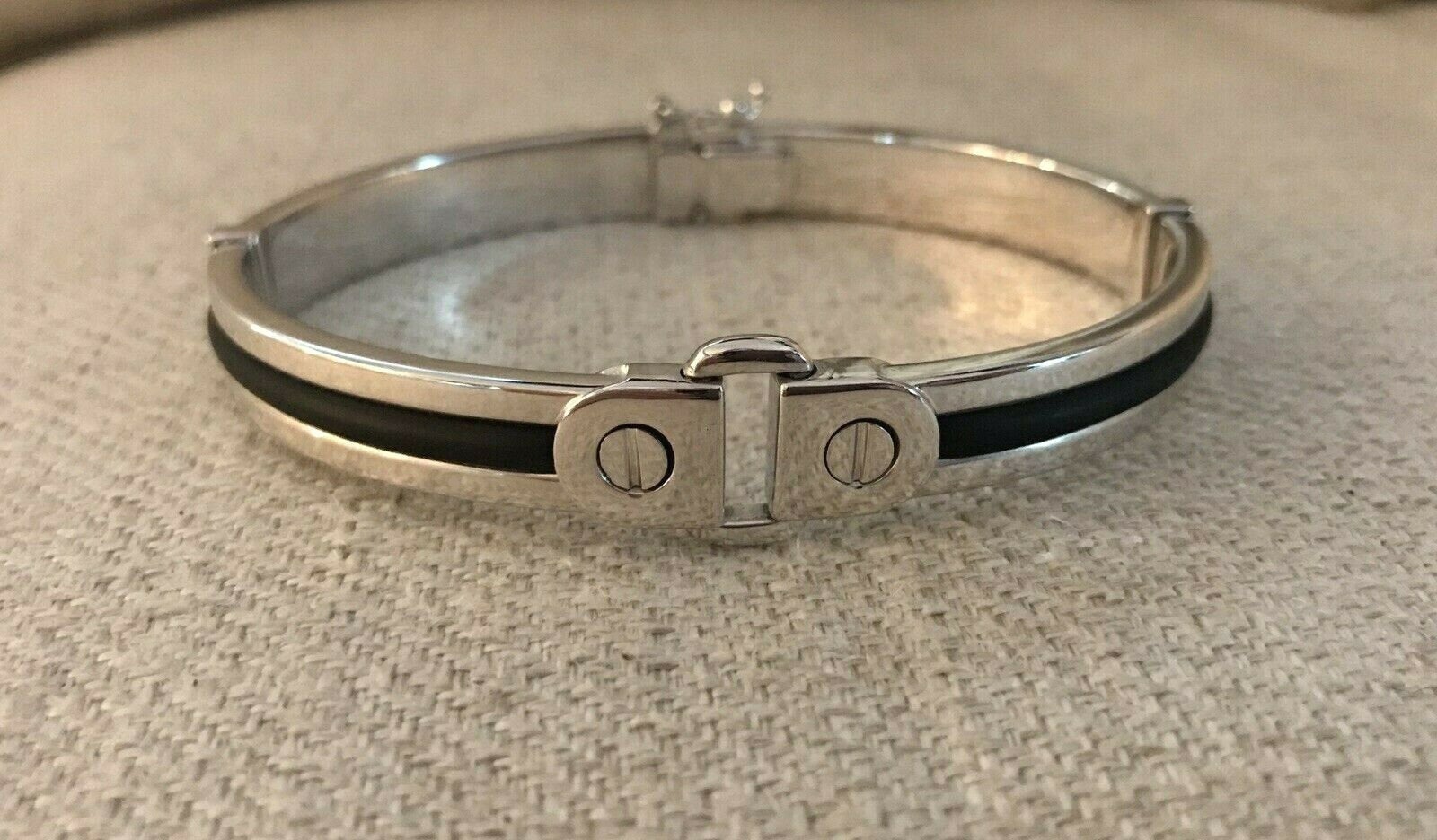 14K White Gold And Black Men&#39;s Oval Shape Cuff Bracelet W/ 2 Screws 28.6 Grams