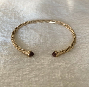 14K Pretty Yellow Gold Polished Twisted Cuff Bracelet With Amethyst Circle Ends