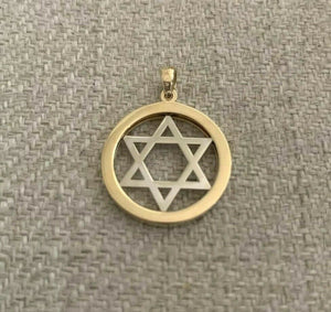 14K Two Fine Gold Pretty Circular Star Of David Pendant 2.8 Grams