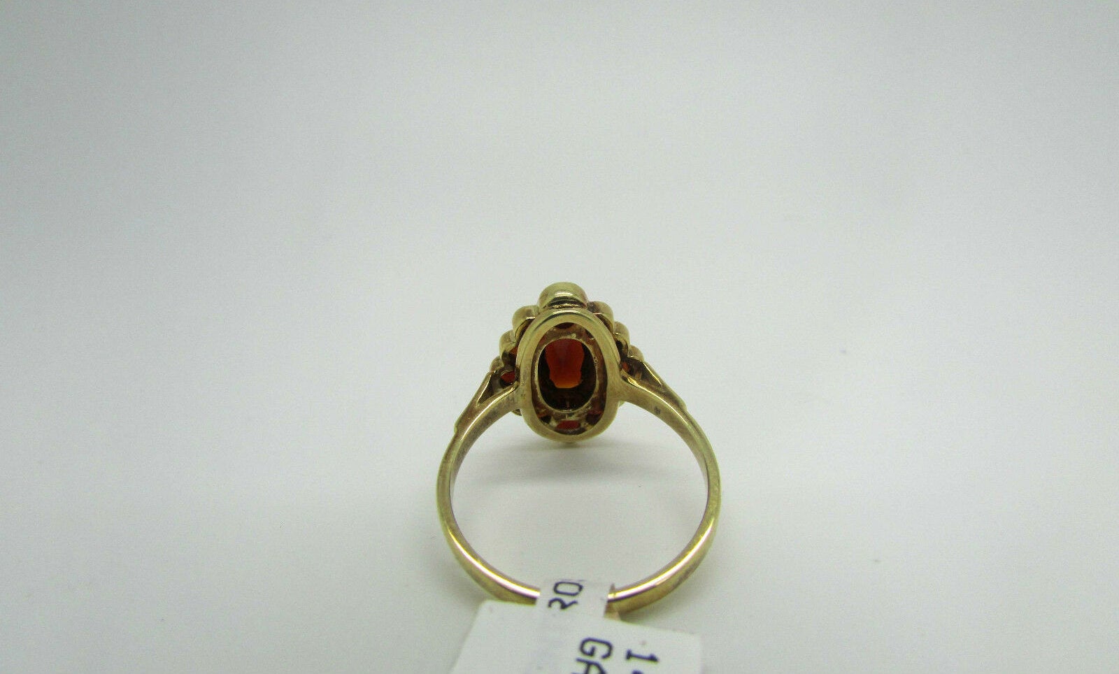 14K Ladies Pretty Yellow Gold Oval Ring With Oval and Round Shape Garnet Stones