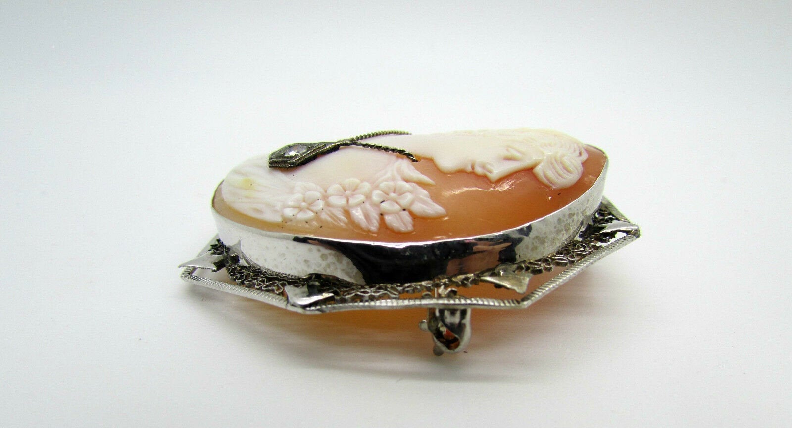 14K White Gold Pendant/Brooch, Cameo Antique Piece 0.15 Cts Beautiful Piece