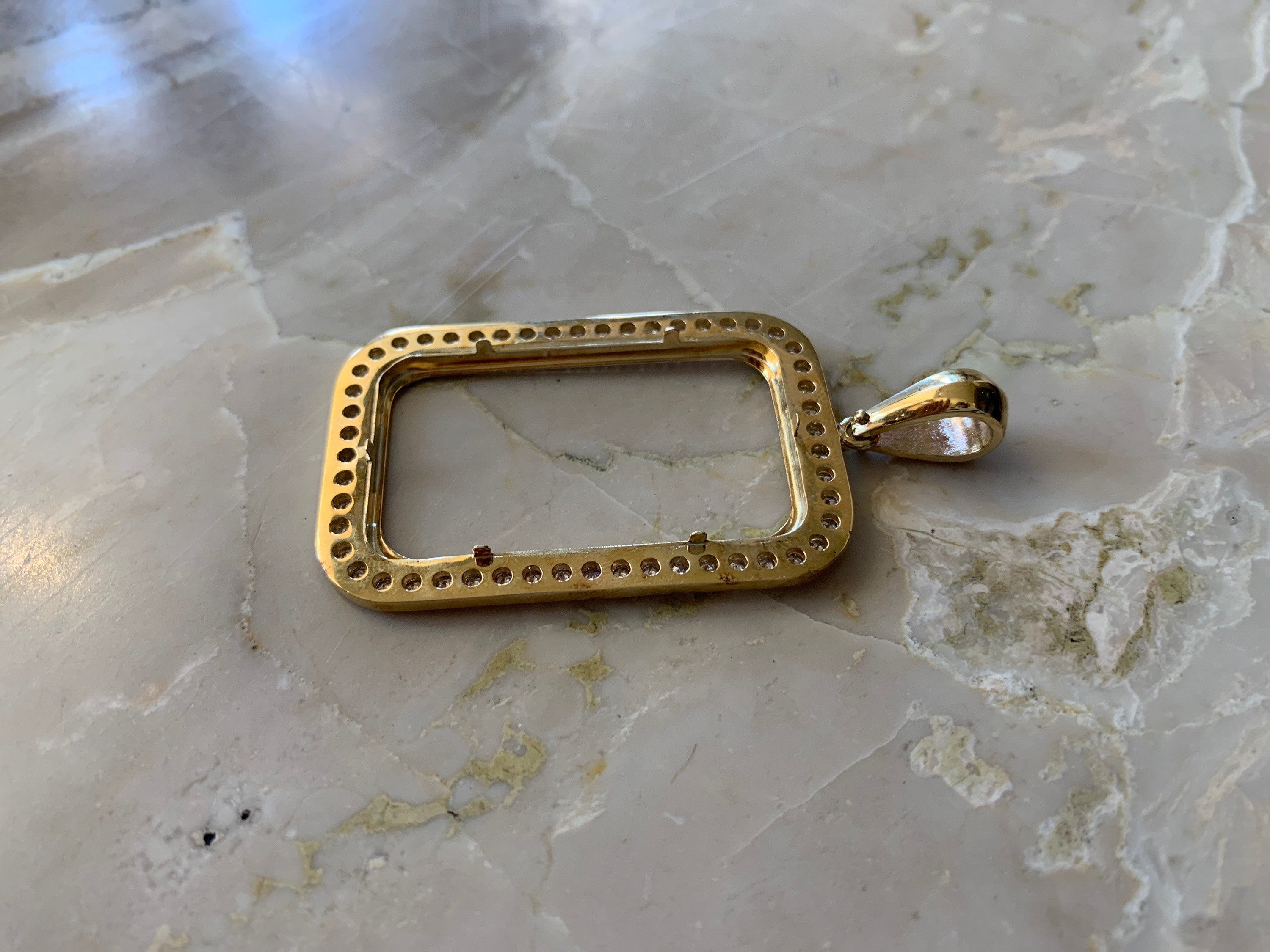 14K Pretty Yellow Gold Frame for 1 oz Gold Bar with Round Diamonds 2.58 Cts