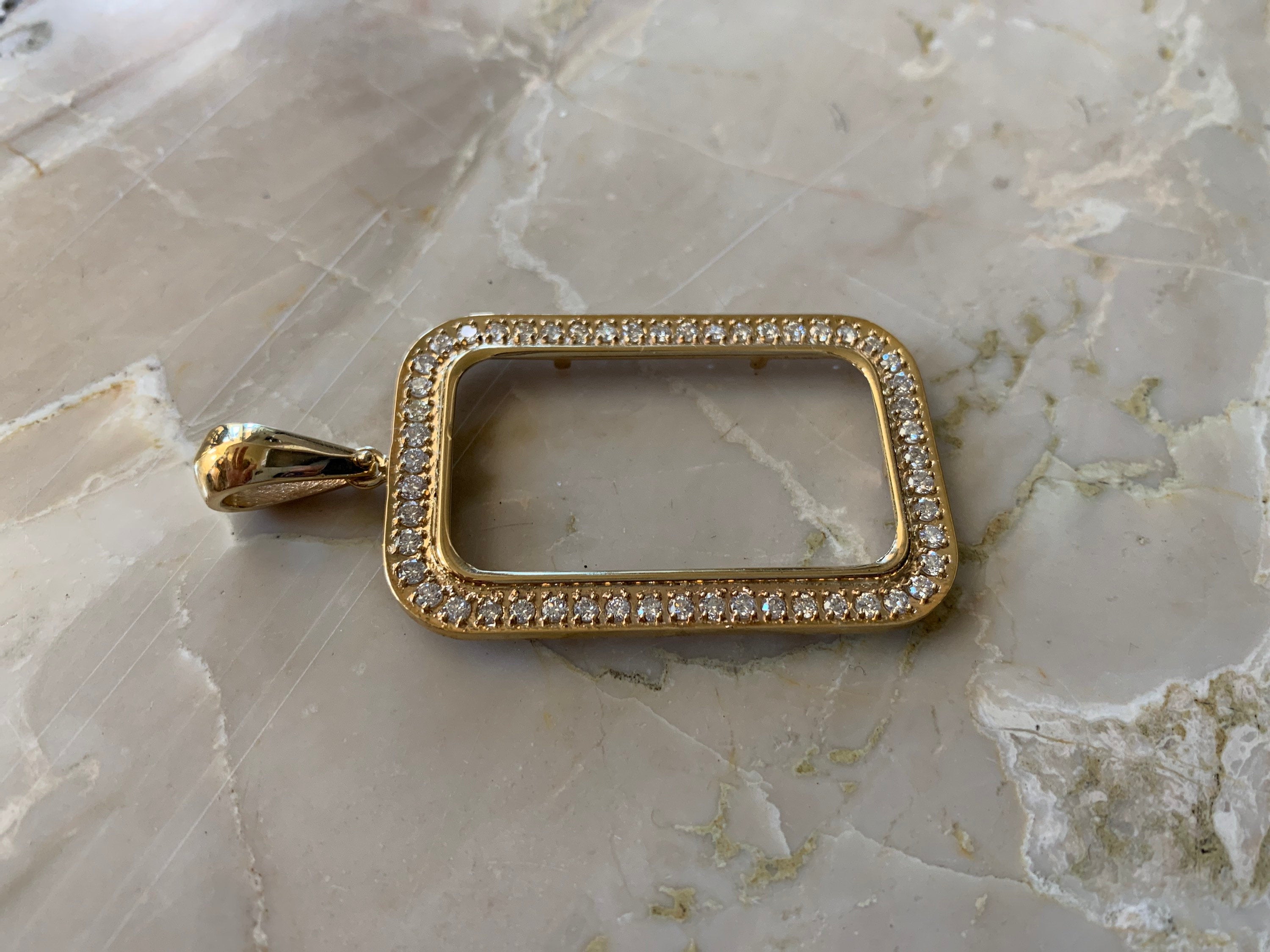 14K Pretty Yellow Gold Frame for 1 oz Gold Bar with Round Diamonds 2.58 Cts