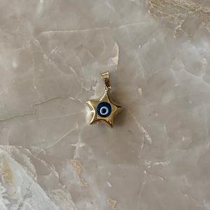 14K Pretty Solid Yelllow Gold Star Shaped Evil Eye Pendant 1.20 Grams