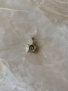 14K Pretty Solid Yelllow Gold Star Shaped Evil Eye Pendant 1.20 Grams