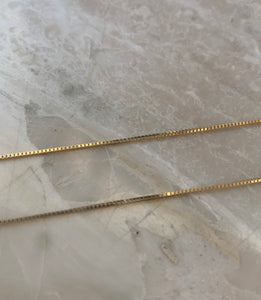 14K Pretty Shiny Yellow Gold Box Chain 22 Inches 3.1 Grams