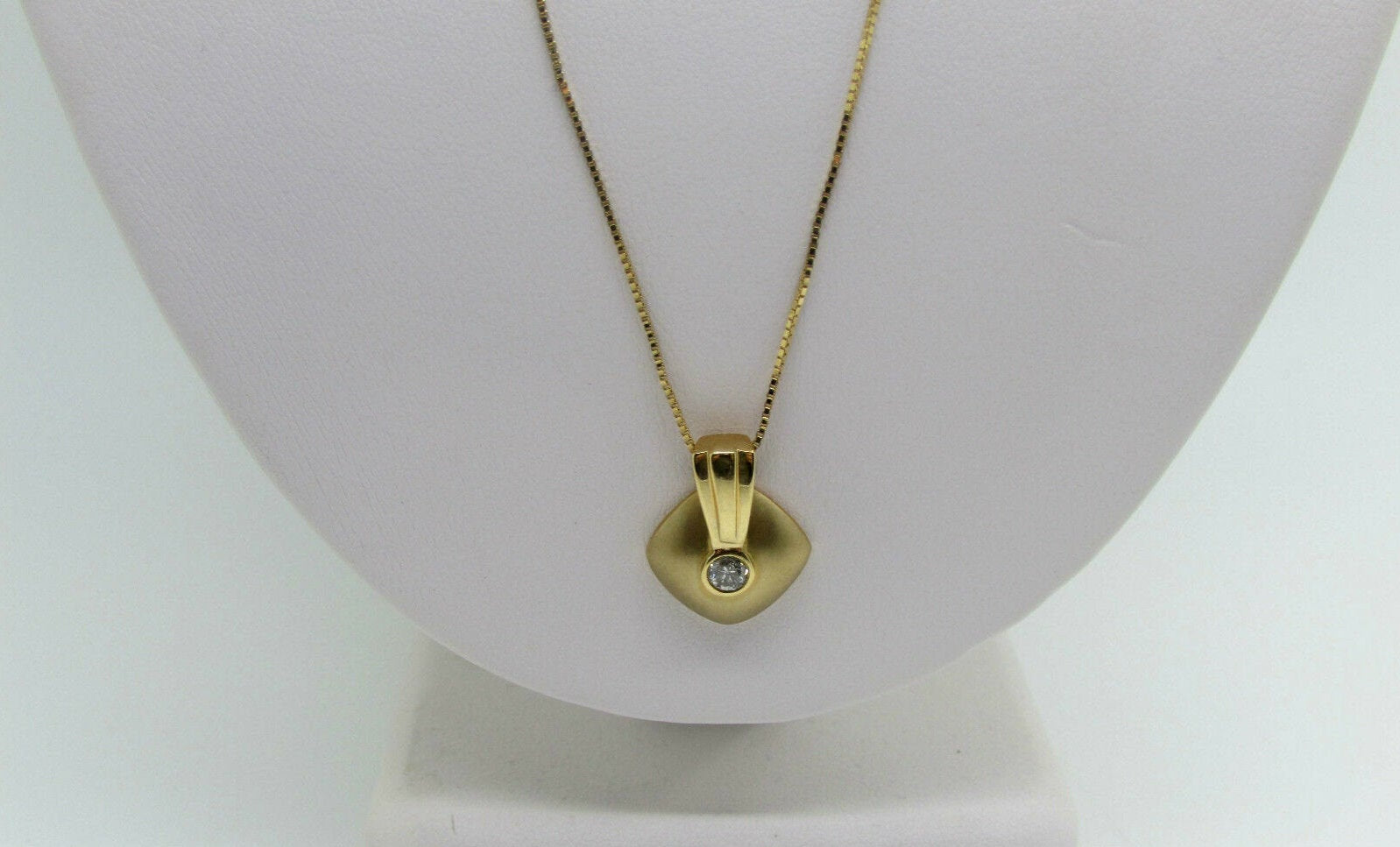 14K Pretty Yellow Gold Square Pendant With One Round Diamond 0.08 Cts