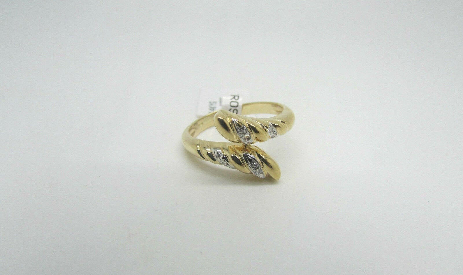 14K Pretty Yellow Gold Swirl Ladies Ring With Round Diamonds .07 Cts Size 6