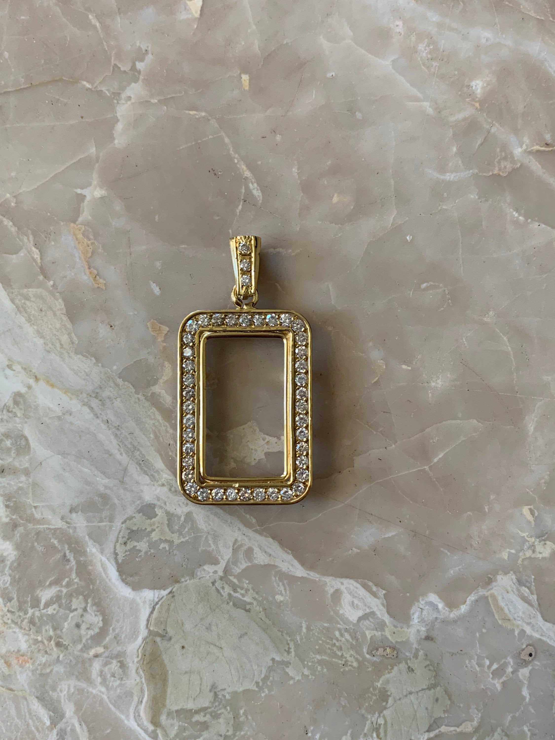 14K Pretty Yellow Gold Frame for 10 Gram Gold Bar with Round Diamonds 1.47 Cts