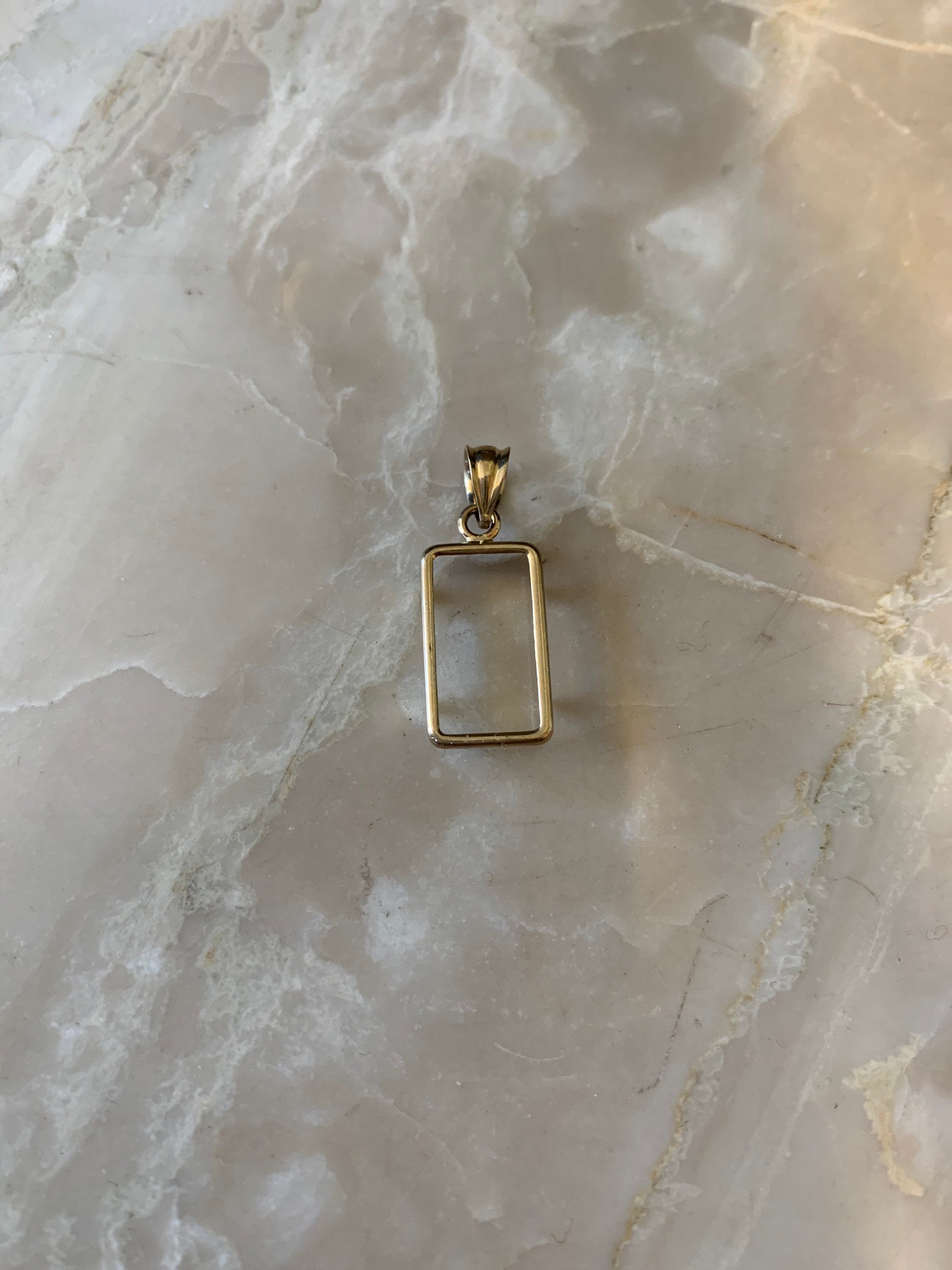 14K Pretty Yellow Gold Regular Frame for 1 gram Pamp Suisse Gold Bar