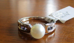 14K Pretty White Gold Ring With Pearl And Iolite Gemstones 2.4 Grams