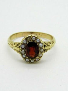 14K Pretty Yellow Gold Antique Garnet Ring with Pearls 3.6 Grams